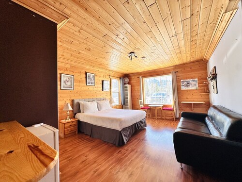 CAA Bed & Breakfast Pigeon