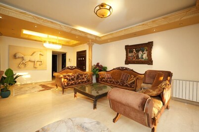 Sahel Alma Luxurious 3 Bdrm With a Garden