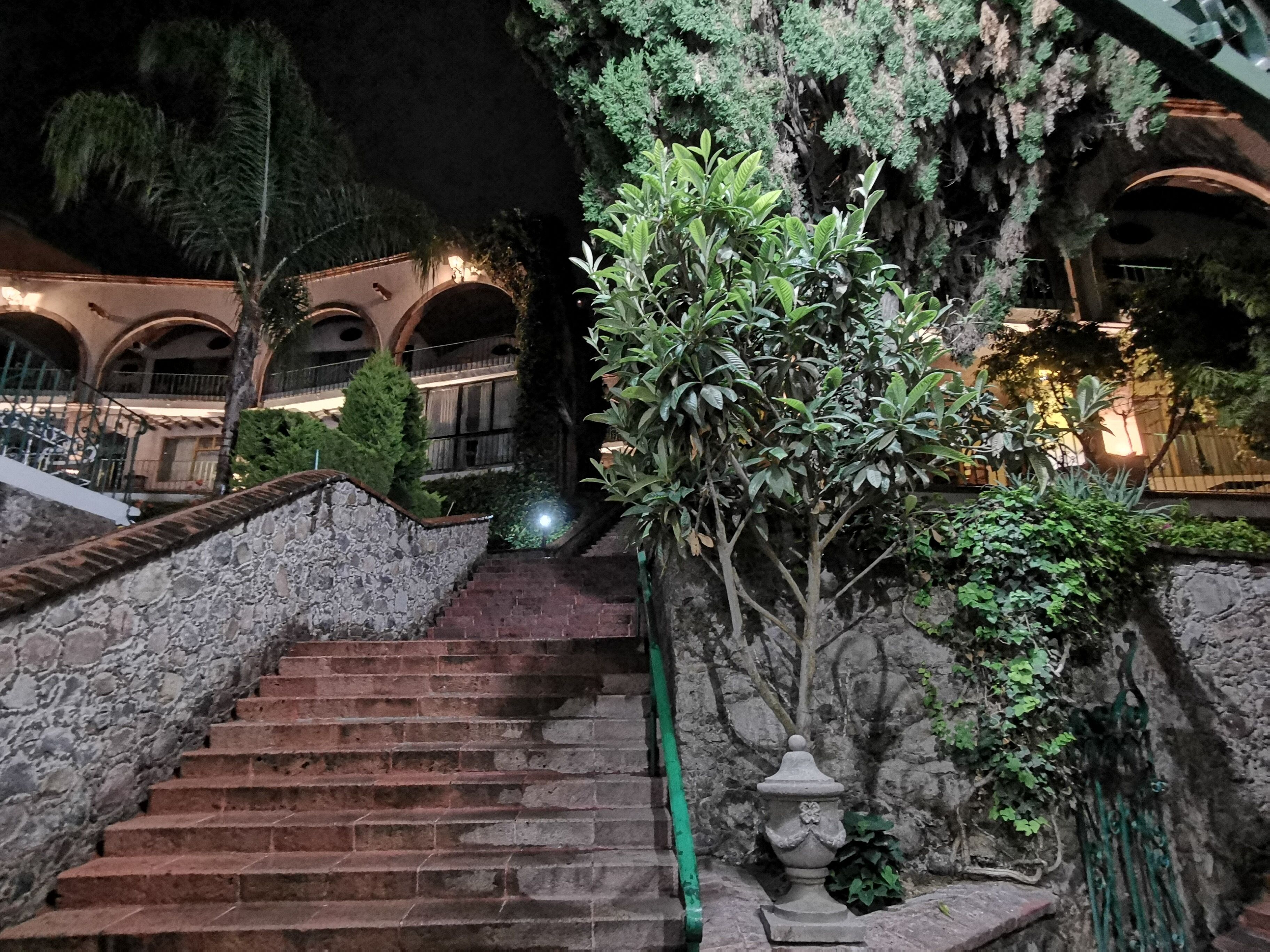 Dobbeltrom – superior, balkong, byutsikt | Overnattingsstedets uteområder