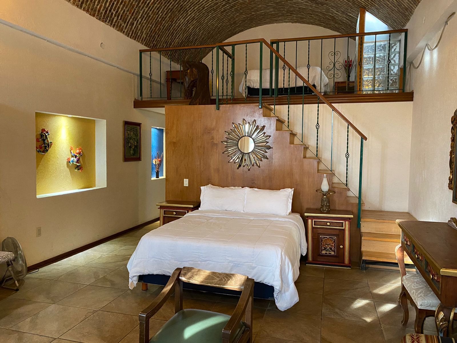 Superior tweepersoonskamer, balkon, uitzicht op de stad | Gratis wifi