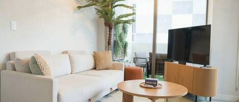Smart TV, tavolo da calcetto