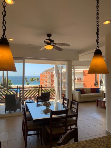 2 Bedroom Beachfront apartment at Vivo Resort Puerto Escondido