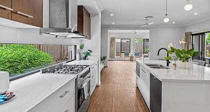 4BR Family Home in Rochedale | Aussie Local Living