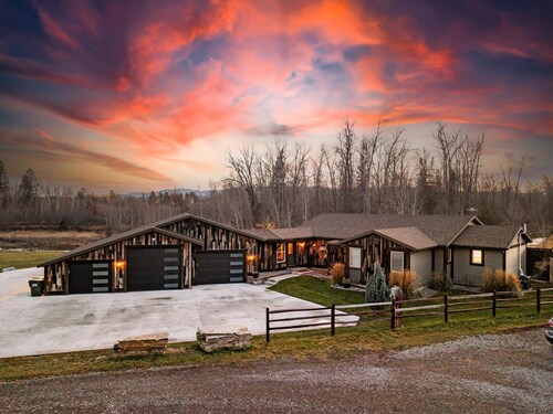 Exclusive Riverfront Estate - Two Private Homes