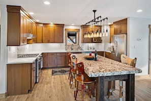 Fridge, microwave, oven, stovetop - Exclusive Riverfront Estate - Two Private Homes (Kalispell)