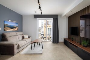 Penthouse, City View | Living area | Flat-screen TV - Big 2BD Duplex Penthouse & Large Terrace (Gżira)