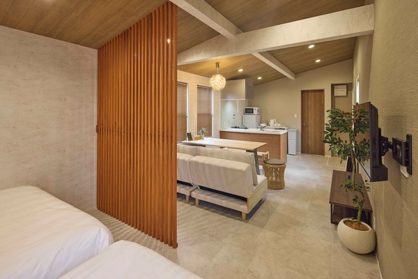 Quarto conforto, para não fumantes (GF-4,Light Snacks&Beer,Up to 5 Guests) | Individualmente decorados, individualmente mobiliados, Wi-Fi de cortesia