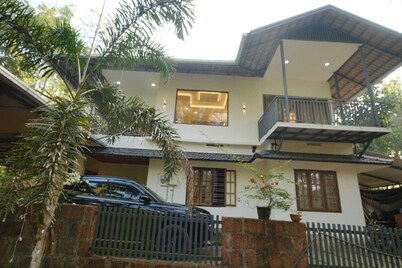 Puzhayoram Homestay Resort