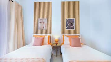 Penthouse, City View | Iron/ironing board, free WiFi