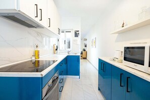 Penthouse, City View | Private kitchen - 2BR Penthouse with Large Front Terrace (St. Paul's Bay)