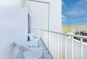 Attico, vista città | Parco della struttura