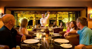 Bar (in der Unterkunft)