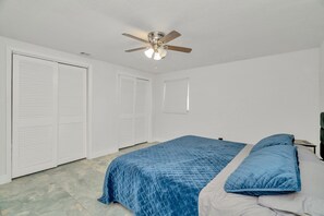 4 habitaciones, tabla de planchar con plancha, wifi y ropa de cama 