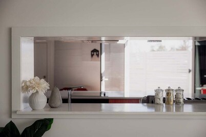 Ruby SoHo Workshop Villa- Port Sorell
