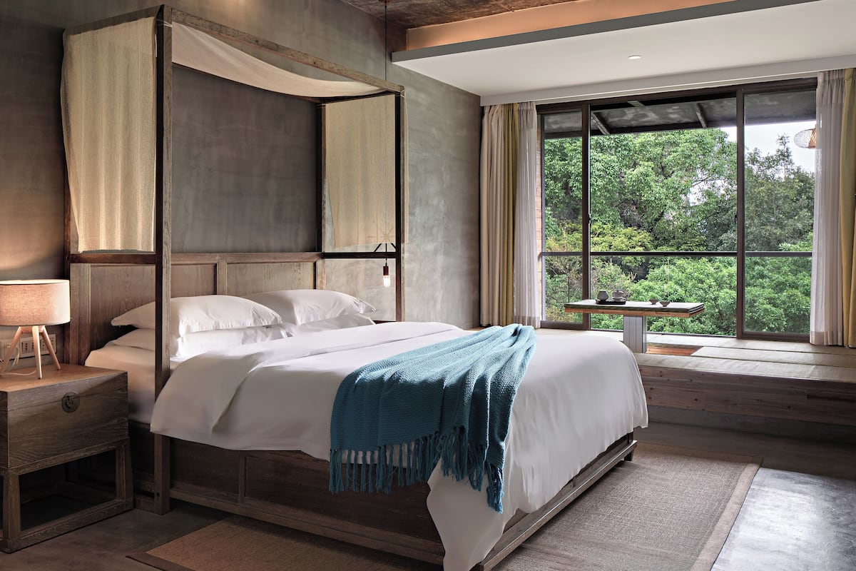 Individually decorated, blackout curtains, soundproofing, free WiFi