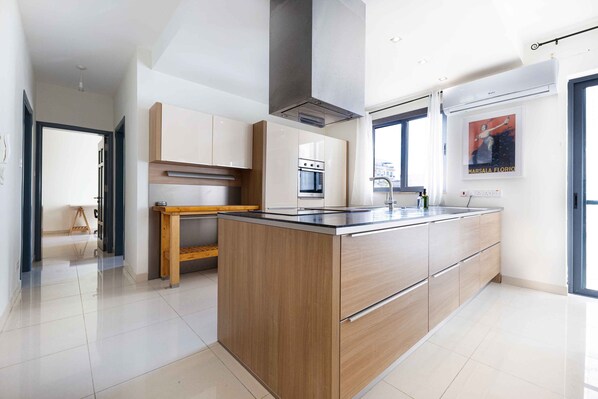 Apartment, City View | Private kitchen - Modern 3BD Apartment with Wide Balcony (Gżira)