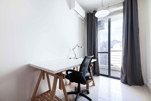 Apartment, City View | Interior - Modern 3BD Apartment with Wide Balcony (Gżira)