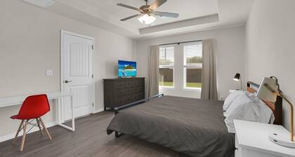 Charming 3-bedroom house in gorgeous Altus with AC