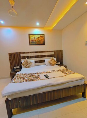 Dobbeltværelse | Skrivebord, lydisolering, gratis Wi-Fi