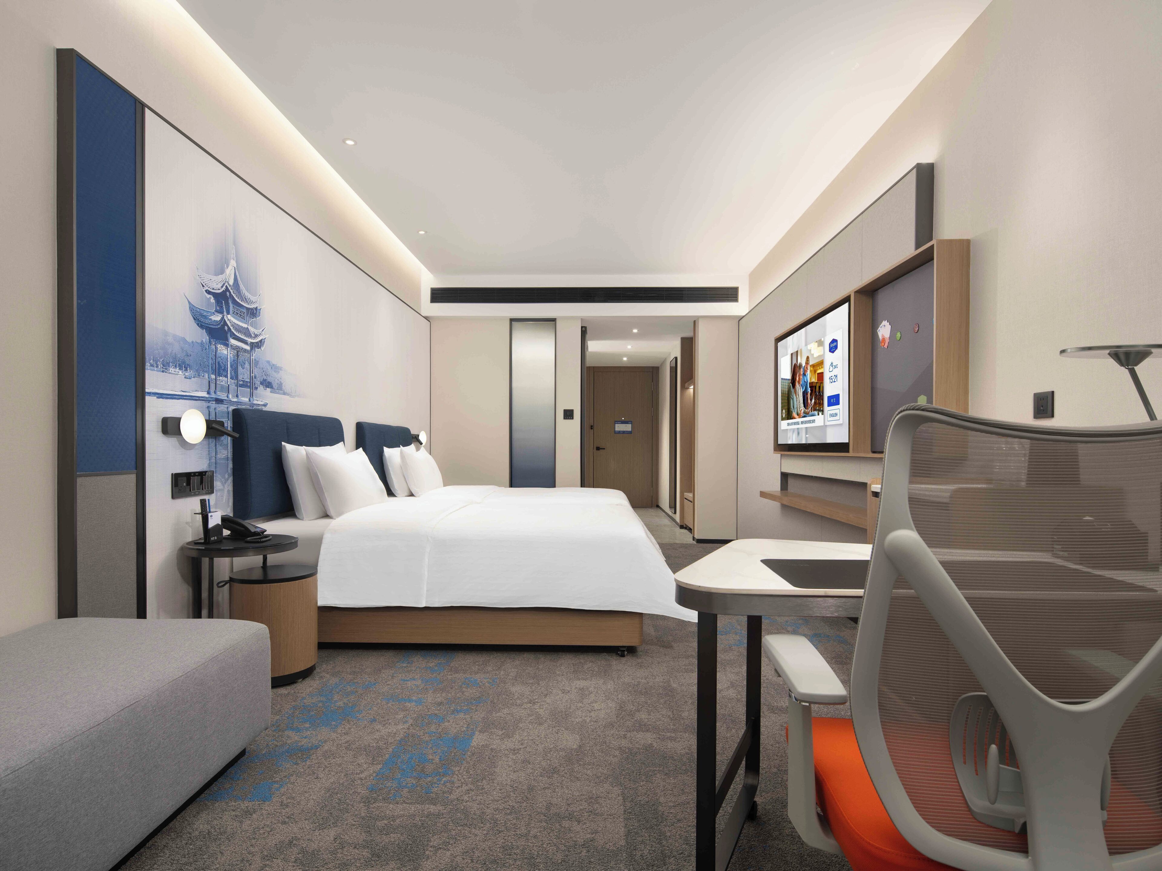 Superior-Doppelzimmer, Stadtblick | Schreibtisch, laptopgeeigneter Arbeitsplatz, Verdunkelungsvorhänge