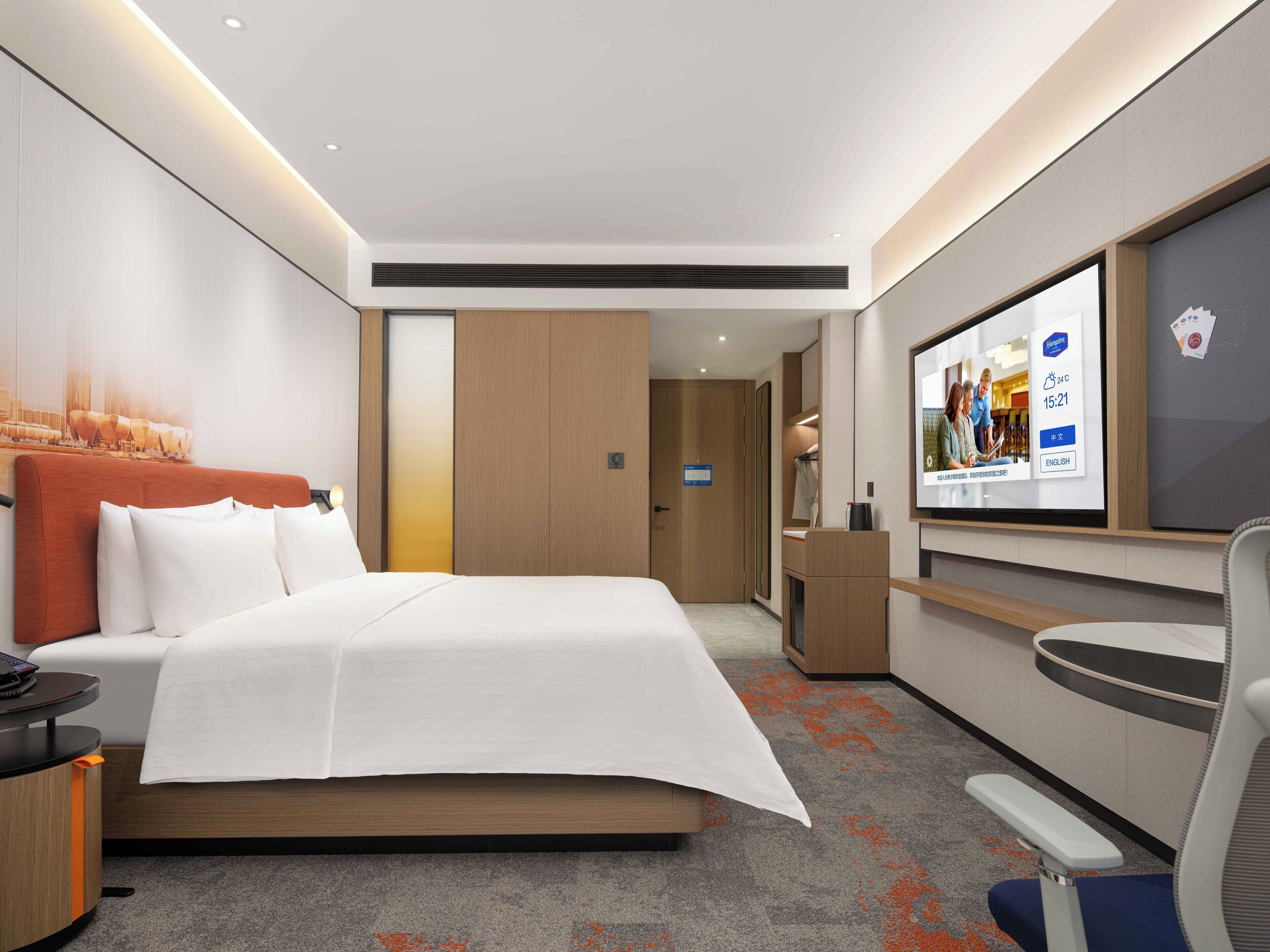 Superior-Einzelzimmer, Stadtblick | Schreibtisch, laptopgeeigneter Arbeitsplatz, Verdunkelungsvorhänge