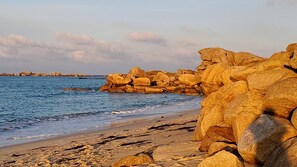 Liegestühle, Strandtücher