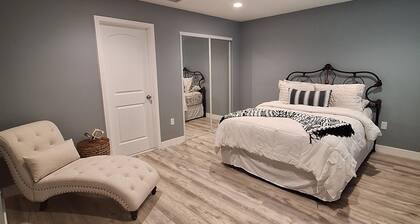 Fantastic 2-bedroom house with AC in charming Azusa