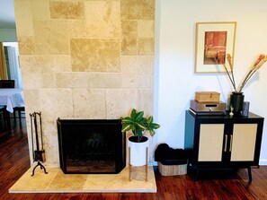 Interior - Indoor/Outdoor Living in Sonoma Valley (Sonoma)