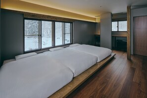 In-room safe, laptop workspace, free WiFi, bed sheets - Villa El Cielo Myoko (Myoko)