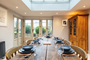 Dining - Beautiful Home in Heart of Winchcombe (Winchcombe)