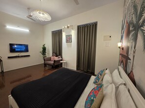 1 bedroom, free WiFi, bed sheets