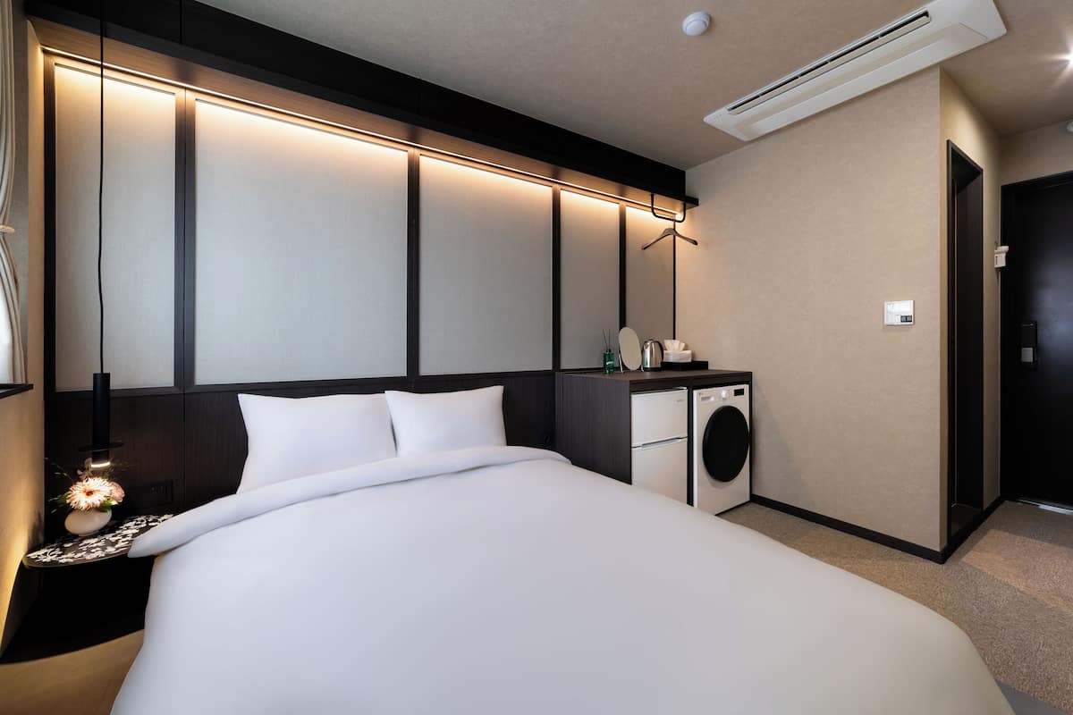 Chambre Standard avec lits jumeaux, vue ville | Wi-Fi gratuit