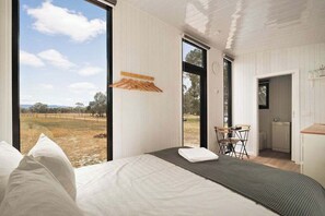 1 habitación y ropa de cama 