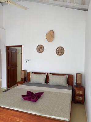 In-room safe, individually decorated, individually furnished, desk - Interlanka Coast Living (Ahangama)