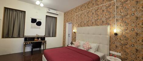 1 bedroom, free WiFi, bed sheets