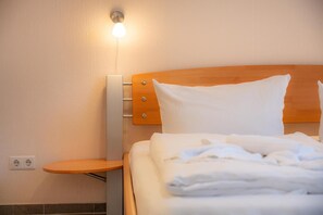 Wifi, roba de llit i habitacions accessibles amb cadira de rodes 