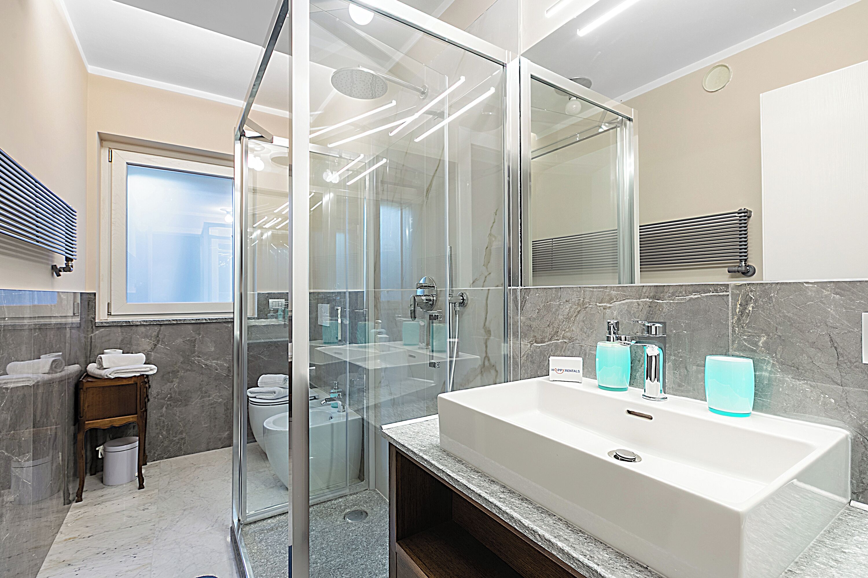 Appartement Familial, plusieurs chambres, côté montagne (Appartamento Ciclamino) | Salle de bain