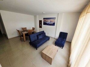 Living area - EcoPrados Limonar (Cali)