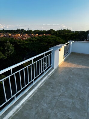 Apartment, Pets Allowed, Park View | Property grounds - EcoPrados Limonar (Cali)