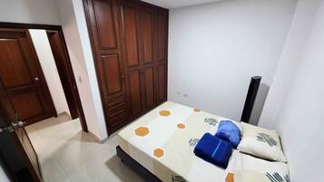 Leilighet, kjæledyr tillatt, parkutsikt | Strykejern/-brett og wi-fi (inkludert)