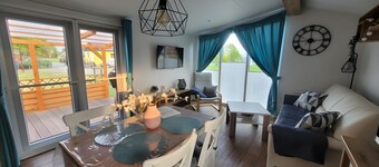 Holiday Home Concordia by the Lake with Covered Terrace and Air Conditioning