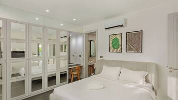 Coffre-fort, fer et planche à repasser, accès au Wi-Fi (inclus)