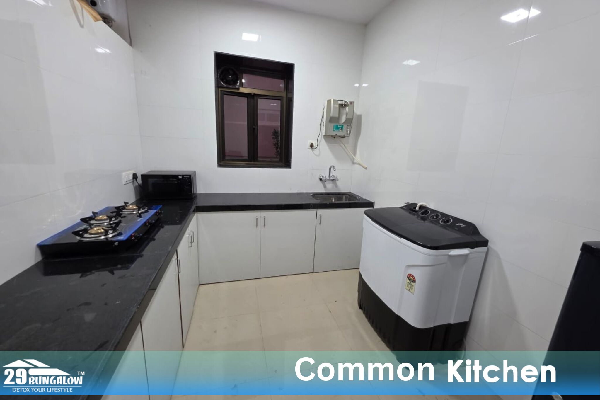 Kühlschrank, Herdplatte, Kochgeschirr/Geschirr/Besteck