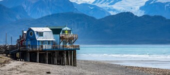 StoryHaus Alaska - Gathering Retreat for Groups & Families
