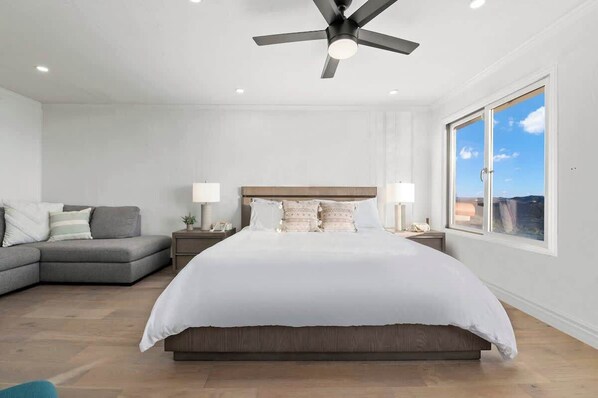 8 室のベッドルーム、アイロン / アイロン台、旅行用ベビーベッド、WiFi