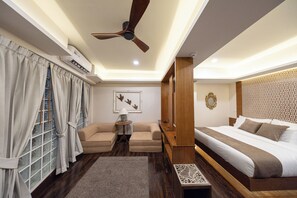 Exclusive Room | Cortinas blackout y wifi gratis 