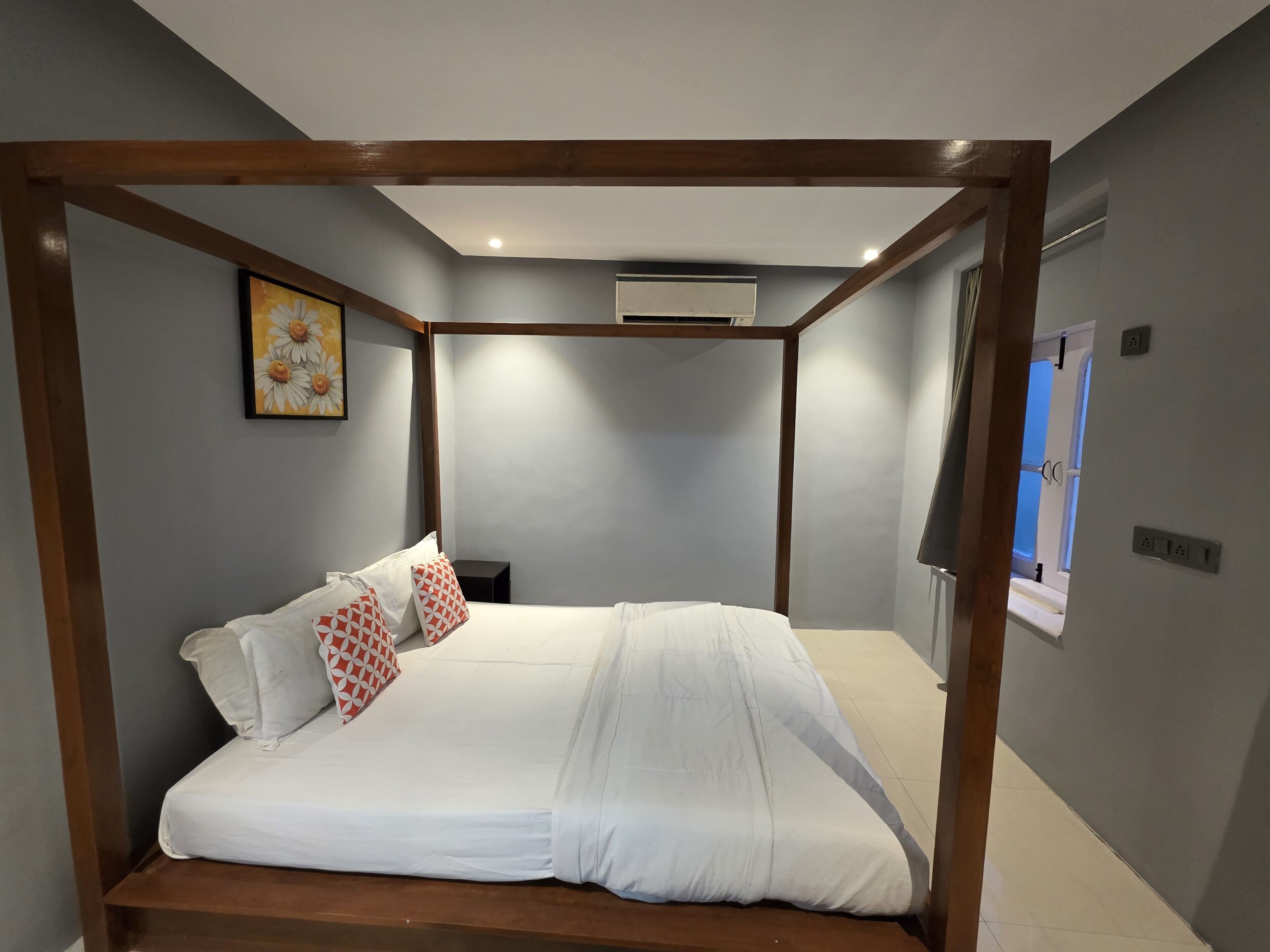 1 bedroom, free WiFi, bed sheets