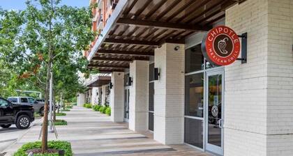 Cozy-King Bed Apt in peaceful Spring-Woodlands