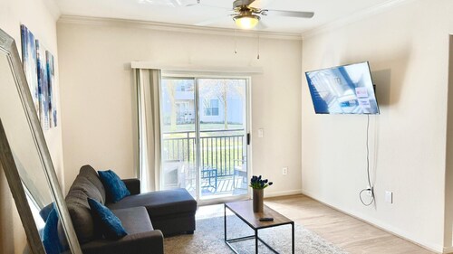 Cozy-King Bed Apt in peaceful Spring-Woodlands