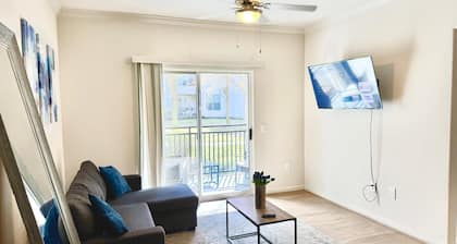 Cozy-King Bed Apt in peaceful Spring-Woodlands
